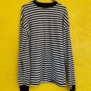 Black and white stripped long sleeve